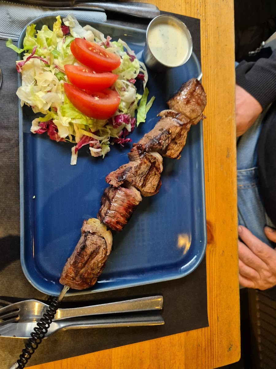 L'entre 2, Restaurant-9